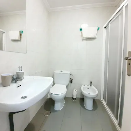 Best House Heraclio Торевьиа